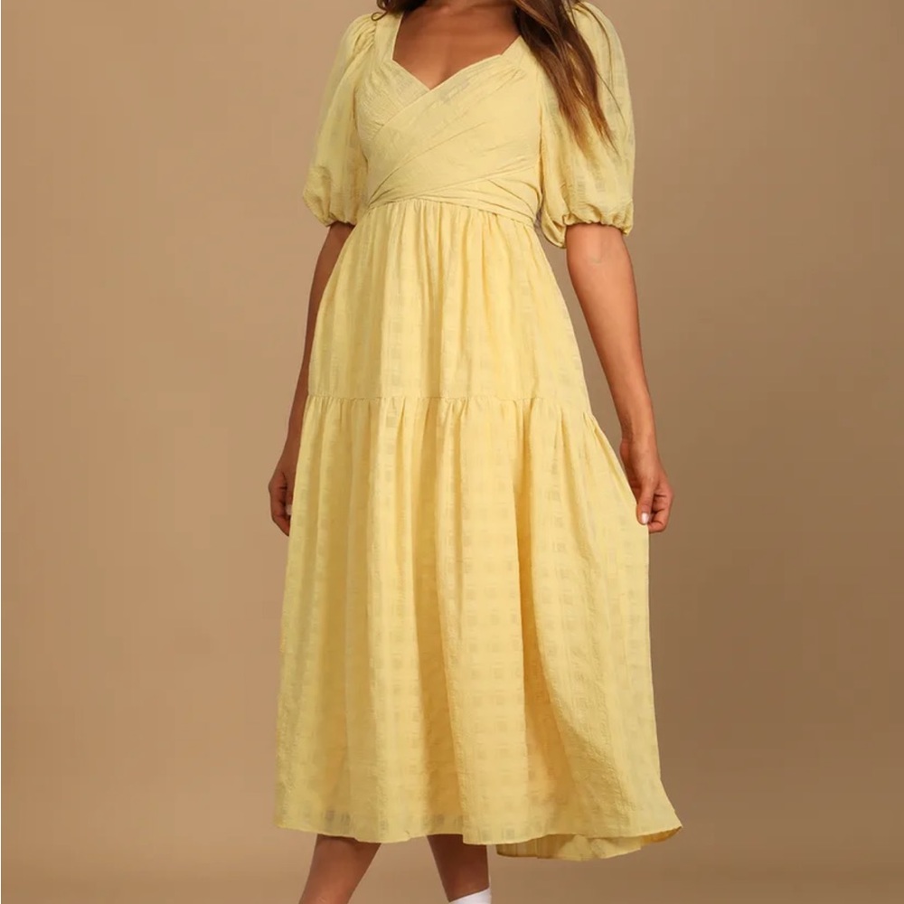 Lulus Hello Sweetheart Light Yellow Puff Sleeve Tiered Midi Dress Size XS